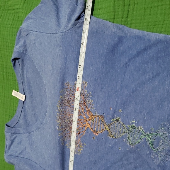 3/$35 Women's novelty printed tshirt - Picture 5 of 6